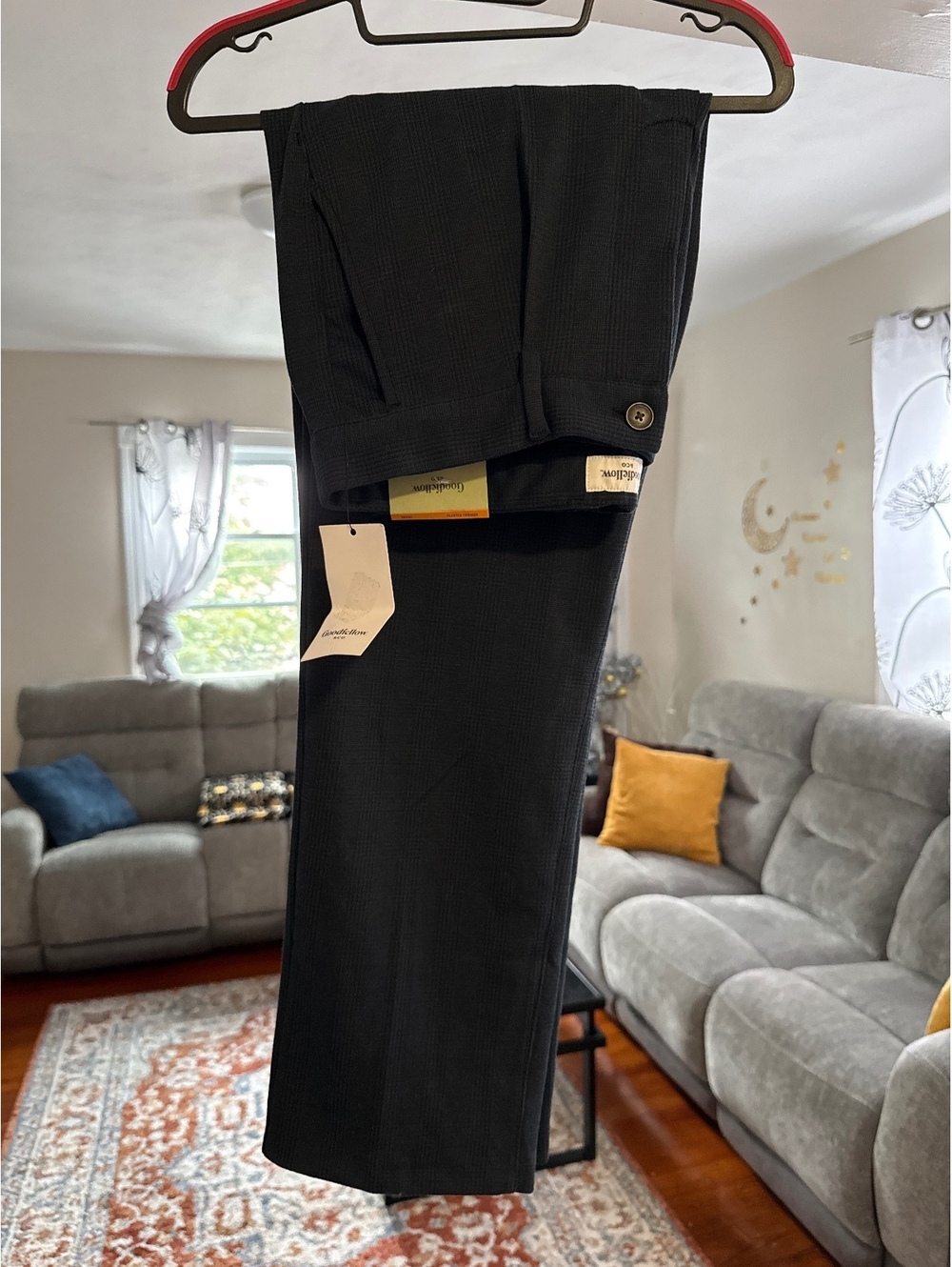 Blue Dress Pants pinstriped in black , Classic Fit, Size 32x30, New With Tag
